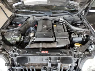 2005 Mercedes-Benz C 230 Kompressor z VIN WDBRF40J55F594402, wystawiony jako Copart lot #53722415 z przebiegiem 132 004 mil mil oraz Szkoda całkowita • Salvage title. Historia ofert i sprzedaży dostępna na DreamBid. Obrazek 11.