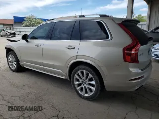 2016 Volvo XC90 T6 Momentum with VIN YV4A22PK3G1061684, listed as a Copart auction lot 56065185 with 186,471 mi miles and Salvage title. Bid and sale history available at DreamBid. Image 2.