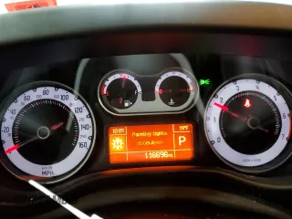 2016 FIAT 500L Trekking with VIN ZFBCFADH9GZ038014, listed as a Copart auction lot 43309645 with 116,696 mi miles and Salvage Title. Bid and sale history available at DreamBid. Image 9.