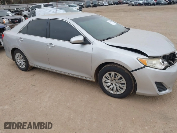 2012 Toyota Camry L with VIN 4T4BF1FK4CR185366, listed as a IAAI auction lot 41533830 with 172,192 mi miles. Bid and sale history available at carsss.com. Image 1.