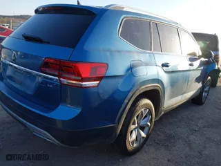 2019 Volkswagen Atlas 3.6L V6 SE w/Technology with VIN 1V2WR2CA8KC532337, listed as a IAAI auction lot 41771769 with 97,301 mi miles. Bid and sale history available at carsss.com. Image 4.