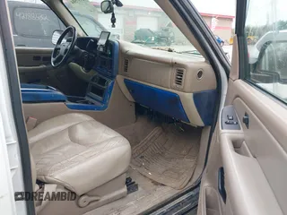 2005 GMC Yukon SLT z VIN 1GKEK13T15J128569, wystawiony jako IAAI lot #42197504 z przebiegiem 242 045 mil mil oraz . Historia ofert i sprzedaży dostępna na DreamBid. Obrazek 5.