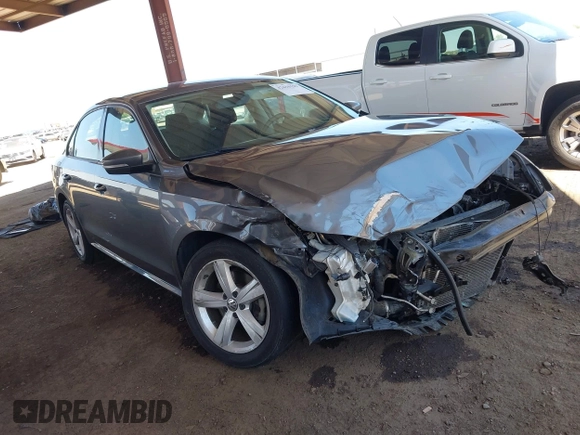 2015 Volkswagen Passat Wolfsburg Edition with VIN 1VWAT7A39FC072347, listed as a IAAI auction lot 42610199 with 116,957 mi miles and . Bid and sale history available at DreamBid. Image 1.