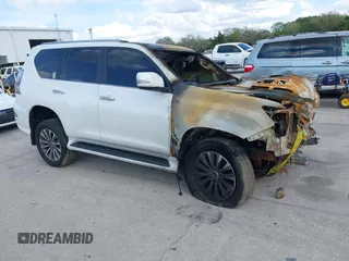 2020 Lexus GX 460 Luxury with VIN JTJGM7BX1L5259929, listed as a IAAI auction lot 41688600 with Not Provided miles and . Bid and sale history available at DreamBid. Image 1.