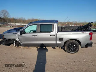 2025 Chevrolet Silverado 1500 with VIN 3GCPKCEK4SG161597, listed as a IAAI auction lot 41833048 with 852 mi miles and . Bid and sale history available at DreamBid. Image 15.