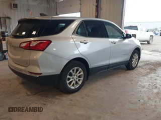 2019 Chevrolet Equinox LT z VIN 3GNAXJEV9KS633657, wystawiony jako IAAI lot #42379968 z przebiegiem 75 398 mil mil oraz . Historia ofert i sprzedaży dostępna na DreamBid. Obrazek 4.