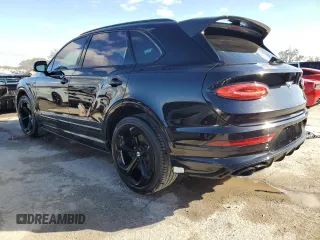 2022 Bentley Bentayga V8 z VIN SJAAM2ZV9NC013534, wystawiony jako Copart lot #74924334 z przebiegiem 10 200 mil mil oraz Nie do naprawy • Non repairable. Historia ofert i sprzedaży dostępna na DreamBid. Obrazek 2.