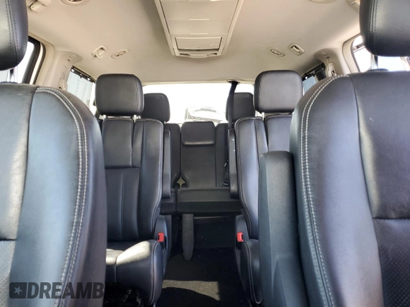2011 Chrysler Town & Country Touring L z VIN 2A4RR8DG6BR702751, wystawiony jako Copart lot #58541045 z przebiegiem 170 144 mil mil oraz Szkoda całkowita • Salvage title. Historia ofert i sprzedaży dostępna na DreamBid. Obrazek 10.