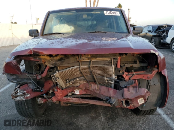 2007 Jeep Commander Sport z VIN 1J8HG48P17C601121, wystawiony jako Copart lot #41482495 z przebiegiem 199 263 mil mil oraz Szkoda całkowita • Salvage title. Historia ofert i sprzedaży dostępna na DreamBid. Obrazek 5.