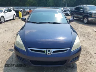 2006 Honda Accord EX-L с VIN 1HGCM56816A016403, выставлен на аукционе IAAI как лот 42380667 с пробегом 243 674 миль миль и . История ставок и продаж доступна на DreamBid. Изображение 13.