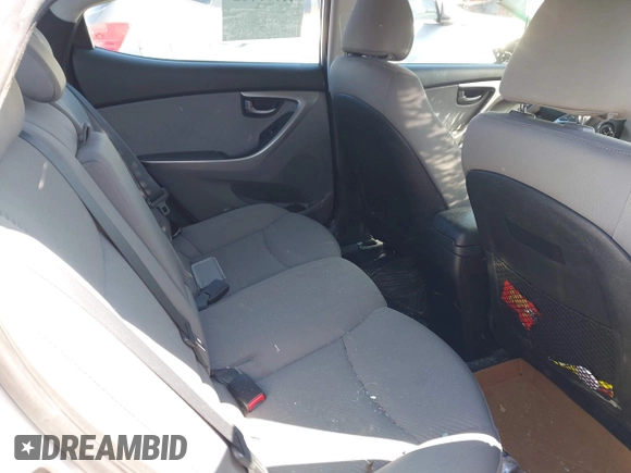 2013 Hyundai Elantra Limited z VIN 5NPDH4AE6DH209246, wystawiony jako IAAI lot #41999702 z przebiegiem 132 786 mil mil oraz . Historia ofert i sprzedaży dostępna na DreamBid. Obrazek 8.