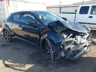 2018 Toyota C-HR XLE z VIN JTNKHMBX7J1004430, wystawiony jako IAAI lot #41780739 z przebiegiem 148 882 mil mil oraz . Historia ofert i sprzedaży dostępna na DreamBid. Obrazek 1.