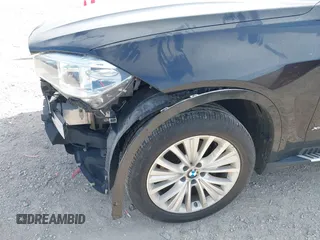 2016 BMW X5 xDrive35i z VIN 5UXKR0C56G0S85219, wystawiony jako IAAI lot #42213603 z przebiegiem 86 959 mil mil oraz . Historia ofert i sprzedaży dostępna na DreamBid. Obrazek 18.