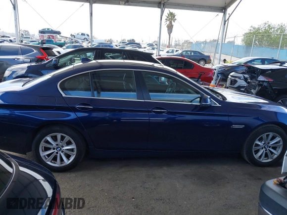 2016 BMW 5 Series 528i with VIN WBA5A5C52GG349375, listed as a IAAI auction lot 42013988 with 75,695 mi miles. Bid and sale history available at carsss.com. Image 13.