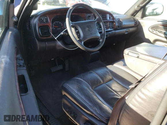 2001 Dodge 2500 with VIN 1B7KC23Z81J213165, listed as a Copart auction lot 51532465 with 117,150 mi miles and Salvage title. Bid and sale history available at DreamBid. Image 8.
