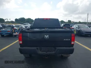 2016 Ram 1500 Tradesman z VIN 1C6RR7FM1GS268609, wystawiony jako IAAI lot #42472382 z przebiegiem 217 548 mil mil oraz . Historia ofert i sprzedaży dostępna na DreamBid. Obrazek 17.