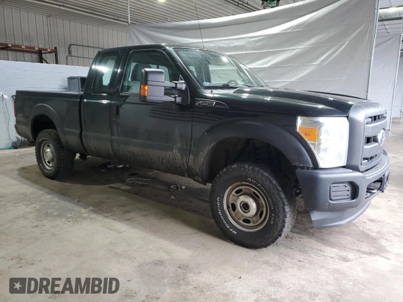 2015 Ford Super Duty F-250 SRW XLT with VIN 1FT7X2B68FED30455, listed as a Copart auction lot 48952315 with 179,081 mi miles and Salvage Title. Bid and sale history available at carsss.com. Image 4.