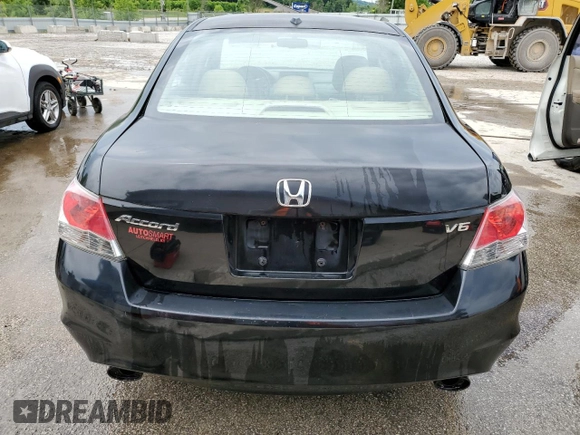 2010 Honda Accord EX-L z VIN 1HGCP3F8XAA017117, wystawiony jako Copart lot #57504995 z przebiegiem 222 889 mil mil oraz Nie do naprawy • Non repairable. Historia ofert i sprzedaży dostępna na DreamBid. Obrazek 6.