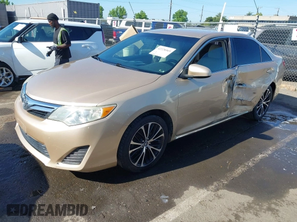 2012 Toyota Camry L z VIN 4T1BF1FK1CU040036, wystawiony jako IAAI lot #42228569 z przebiegiem 220 474 mil mil oraz . Historia ofert i sprzedaży dostępna na DreamBid. Obrazek 17.