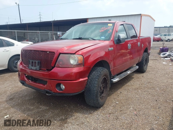 2007 Ford F-150 XLT with VIN 1FTPW14587FB72289, listed as a IAAI auction lot 42024069 with 195,520 mi miles. Bid and sale history available at carsss.com. Image 2.
