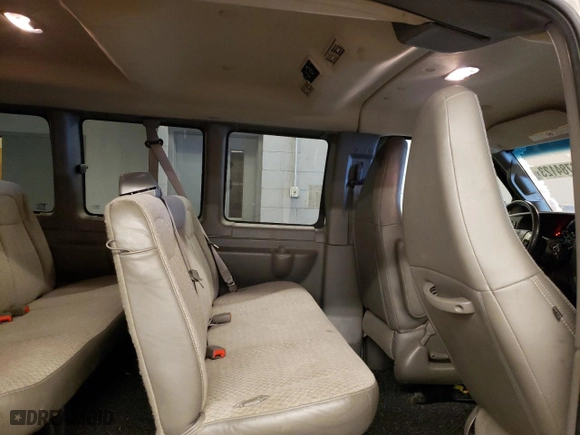 2016 Chevrolet Express Passenger LT with VIN 1GAWGFFFXG1284318, listed as a Copart auction lot 77784123 with 71,042 mi miles. Bid and sale history available at carsss.com. Image 11.