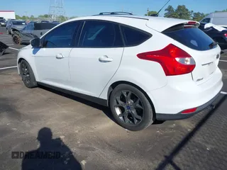 2014 Ford Focus SE with VIN 1FADP3K24EL314209, listed as a IAAI auction lot 42026038 with 167,297 mi miles. Bid and sale history available at carsss.com. Image 3.