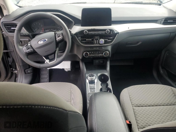 2022 Ford Escape SE with VIN 1FMCU9G68NUB97107, listed as a Copart auction lot 42632125 with 7,615 mi miles and Salvage Title. Bid and sale history available at DreamBid. Image 8.