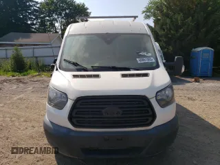 2016 Ford Transit Cargo z VIN 1FTYR2CG3GKB38143, wystawiony jako Copart lot #60861365 z przebiegiem 67 107 mil mil oraz Czysty tytuł • Clean title. Historia ofert i sprzedaży dostępna na DreamBid. Obrazek 5.