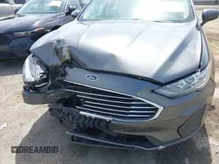 2019 Ford Fusion SE with VIN 3FA6P0LU3KR174108, listed as a IAAI auction lot 42094264 with 87,700 mi miles and . Bid and sale history available at carsss.com. Image 17.