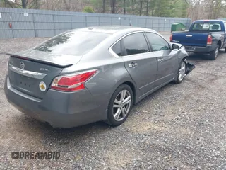 2015 Nissan Altima SL with VIN 1N4BL3AP3FC454656, listed as a IAAI auction lot 41901757 with 107,491 mi miles and . Bid and sale history available at carsss.com. Image 4.