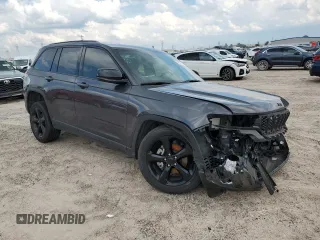 2023 Jeep Grand Cherokee Altitude with VIN 1C4RJGAG7PC573429, listed as a Copart auction lot 58052174 with 9,704 mi miles and Salvage title. Bid and sale history available at DreamBid. Image 4.