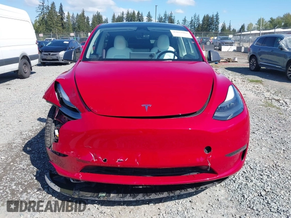 2022 Tesla Model Y Long Range with VIN 7SAYGDEE7NF549278, listed as a IAAI auction lot 42072801 with 39,374 mi miles and . Bid and sale history available at carsss.com. Image 13.