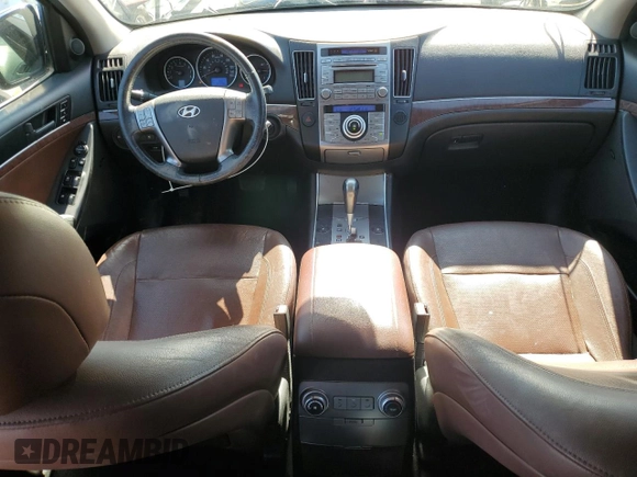 2010 Hyundai Veracruz Limited z VIN KM8NU4CC5AU133320, wystawiony jako Copart lot #54376375 z przebiegiem 67 286 mil mil oraz Szkoda całkowita • Salvage title. Historia ofert i sprzedaży dostępna na DreamBid. Obrazek 8.