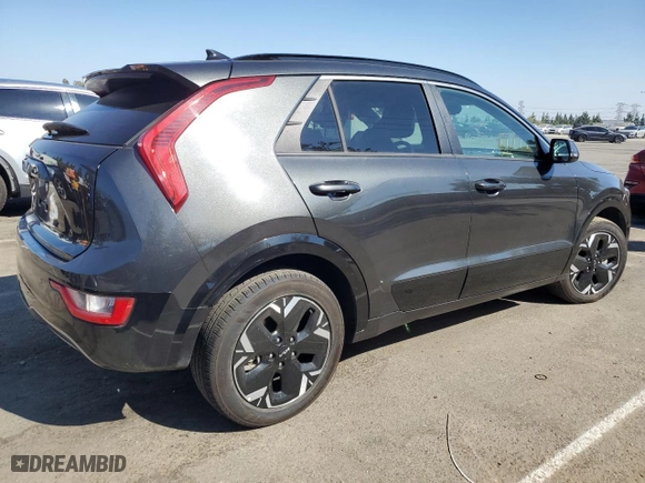 2023 Kia Niro EV Wind with VIN KNDCR3L12P5033815, listed as a Copart auction lot 68583644 with 41,453 mi miles and Salvage Title. Bid and sale history available at carsss.com. Image 3.