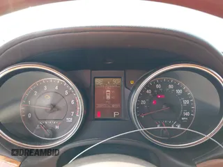 2011 Jeep Grand Cherokee Overland Summit with VIN 1J4RR6GT3BC713812, listed as a IAAI auction lot 42398585 with 208,476 mi miles and . Bid and sale history available at DreamBid. Image 7.