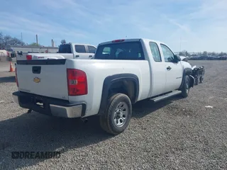 2007 Chevrolet Silverado 1500 Work Truck with VIN 2GCEC19C671704072, listed as a IAAI auction lot 42081776 with Not Provided miles and . Bid and sale history available at DreamBid. Image 4.