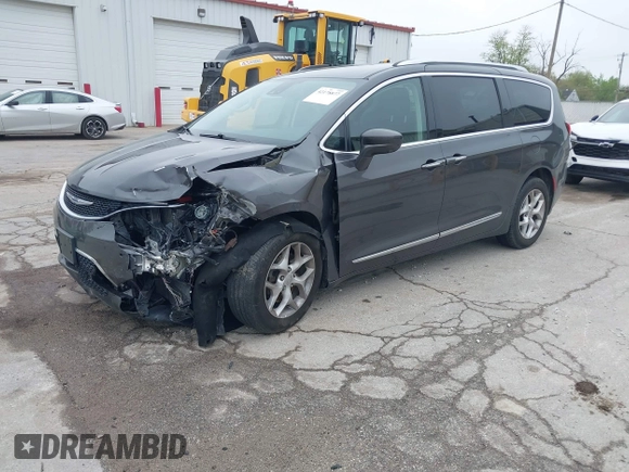 2018 Chrysler Pacifica Touring L Plus с VIN 2C4RC1EG9JR127976, выставлен на аукционе IAAI как лот 42178877 с пробегом Не указан миль и . История ставок и продаж доступна на DreamBid. Изображение 18.