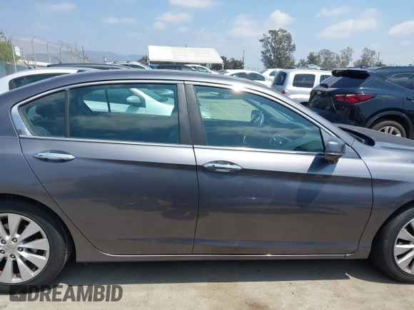 2013 Honda Accord EX-L with VIN 1HGCR2F88DA111442, listed as a IAAI auction lot 42138923 with 112,097 mi miles and . Bid and sale history available at DreamBid. Image 13.