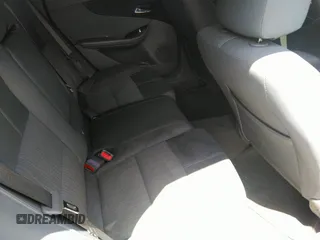 2014 Chevrolet Impala LS z VIN 1G11Y5SL8EU135169, wystawiony jako IAAI lot #42266027 z przebiegiem 174 040 mil mil oraz . Historia ofert i sprzedaży dostępna na DreamBid. Obrazek 8.