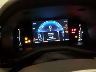 2025 Toyota Camry LE z VIN 4T1DBADK1SU004983, wystawiony jako Copart lot #57421665 z przebiegiem 8 122 mil mil oraz Czysty tytuł • Clean title. Historia ofert i sprzedaży dostępna na DreamBid. Obrazek 9.