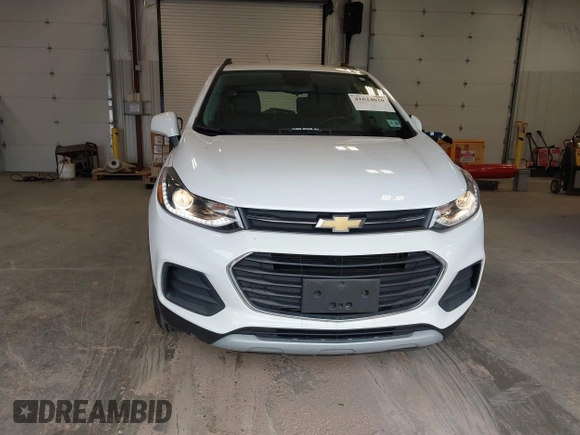 2021 Chevrolet Trax LT with VIN KL7CJPSB0MB349846, listed as a IAAI auction lot 41624620 with 54,804 mi miles. Bid and sale history available at carsss.com. Image 12.