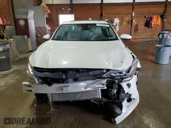 2022 Nissan Altima SV z VIN 1N4BL4DV4NN335565, wystawiony jako Copart lot #56685655 z przebiegiem 34 693 mil mil oraz Szkoda całkowita • Salvage title. Historia ofert i sprzedaży dostępna na DreamBid. Obrazek 5.