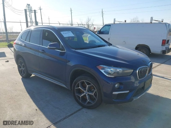 2019 BMW X1 sDrive28i with VIN WBXHU7C54K5L11298, listed as a IAAI auction lot 41662155 with 36,753 mi miles. Bid and sale history available at carsss.com. Image 1.