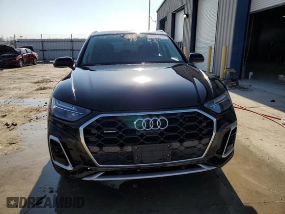 2023 Audi Q5 S line Premium Plus z VIN WA1EAAFY9P2018513, wystawiony jako Copart lot #47576785 z przebiegiem 44 580 mil mil oraz Szkody całkowita. Historia ofert i sprzedaży dostępna na DreamBid. Obrazek 5.