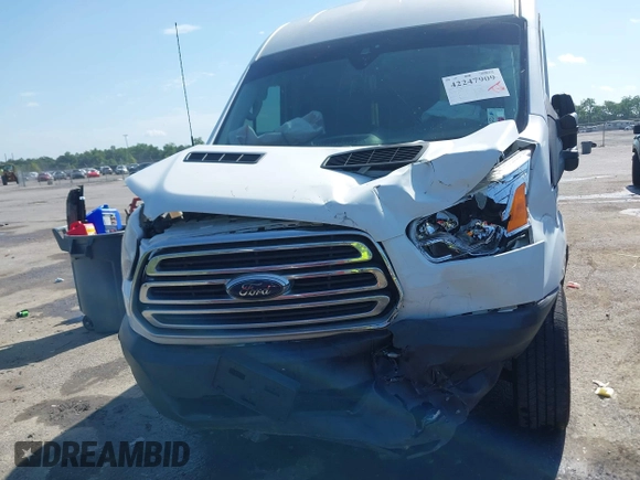 2017 Ford Transit with VIN 1FTYE2CM6HKB32372, listed as a IAAI auction lot 42247909 with 197,640 mi miles and . Bid and sale history available at DreamBid. Image 12.