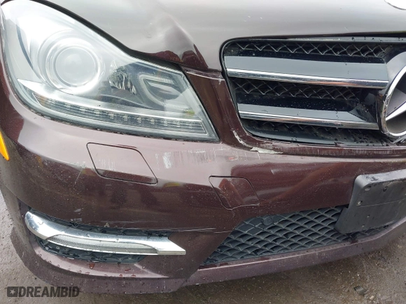 2012 Mercedes-Benz C-Class C 250 with VIN WDDGJ4HB7CF762175, listed as a IAAI auction lot 41888646 with 109,303 mi miles. Bid and sale history available at carsss.com. Image 13.