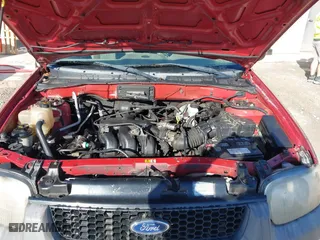 2001 Ford Escape XLS with VIN 1FMYU01171KD93513, listed as a IAAI auction lot 41767869 with 148,940 mi miles. Bid and sale history available at carsss.com. Image 10.