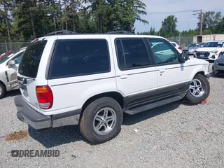 1998 Ford Explorer XL z VIN 1FMZU34E3WZA90831, wystawiony jako IAAI lot #42500120 z przebiegiem 97 799 mil mil oraz . Historia ofert i sprzedaży dostępna na DreamBid. Obrazek 4.