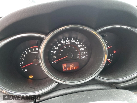 2012 Kia Sorento EX with VIN 5XYKUCA67CG195756, listed as a Copart auction lot 52612595 with 196,438 mi miles and Clean Title. Bid and sale history available at carsss.com. Image 9.
