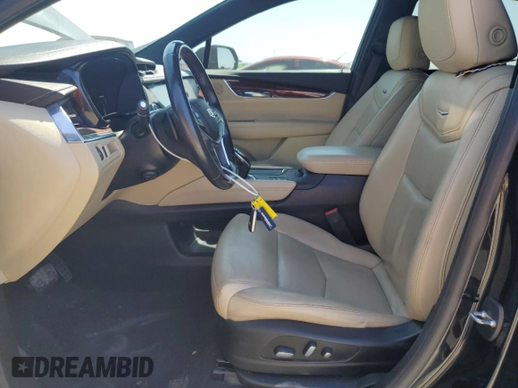 2019 Cadillac XT5 Luxury AWD with VIN 1GYKNDRS9KZ287367, listed as a Copart auction lot 59782755 with 44,407 mi miles and Salvage title. Bid and sale history available at DreamBid. Image 7.